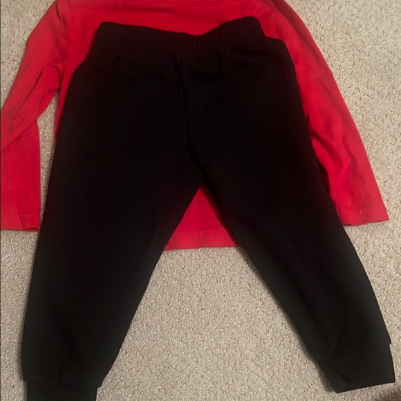 Nike Red and Black Jogger Sweatpants with Tapered Ankle - Picture 4 of 5